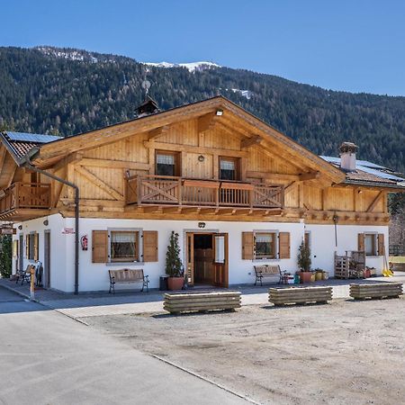 Chalet Camping Fae 1 Madonna di Campiglio Exterior foto