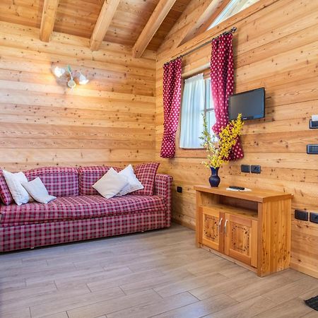 Chalet Camping Fae 1 Madonna di Campiglio Exterior foto
